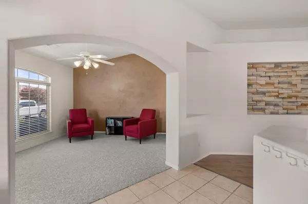 Albuquerque, NM 87120,923 Galeras ST NW