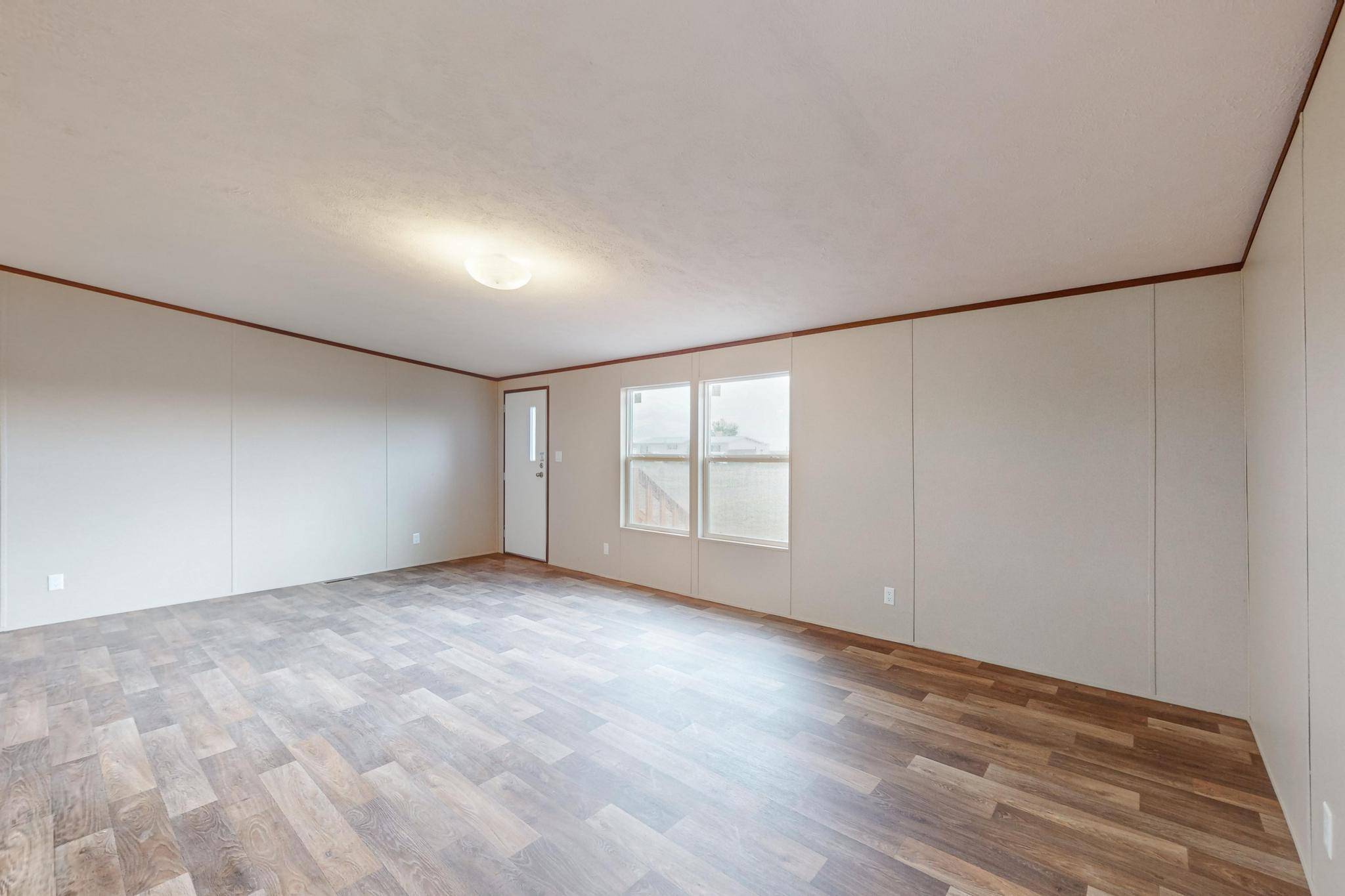 Moriarty, NM 87035,25 Scarlet Ohara