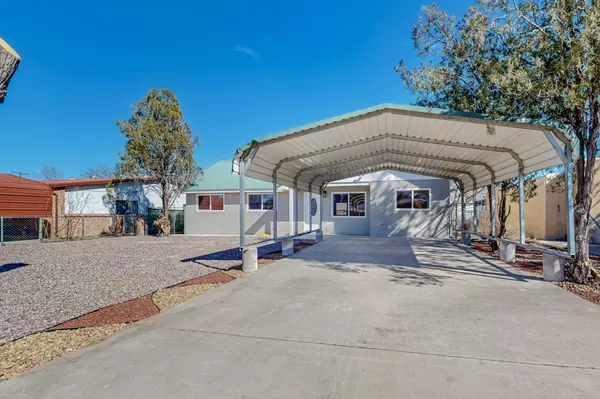 Socorro, NM 87801,702 Liles ST