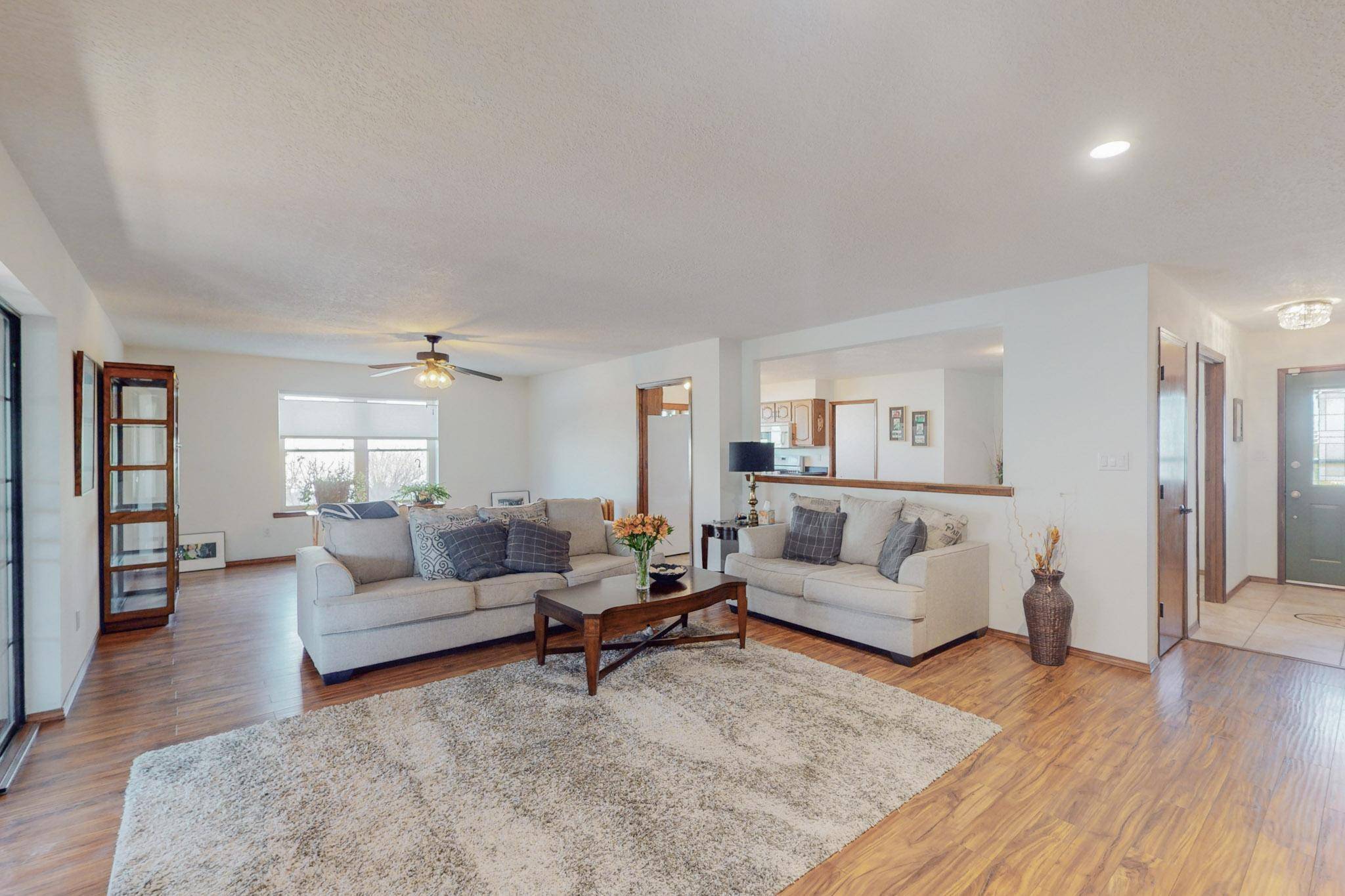 Albuquerque, NM 87114,5101 Russell DR NW