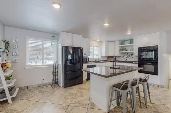 Albuquerque, NM 87111,3816 Capistrano CT NE