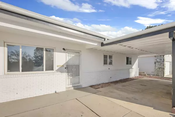 Albuquerque, NM 87112,1516 Moon ST NE