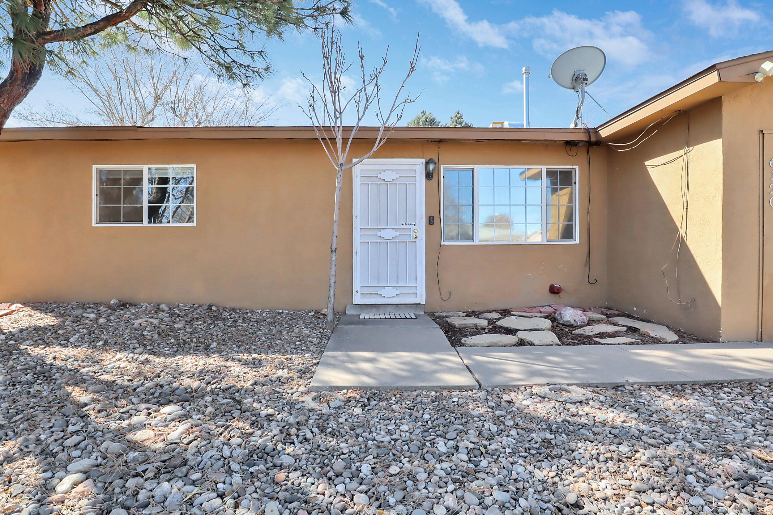 Albuquerque, NM 87109,6120 Northland AVE NE