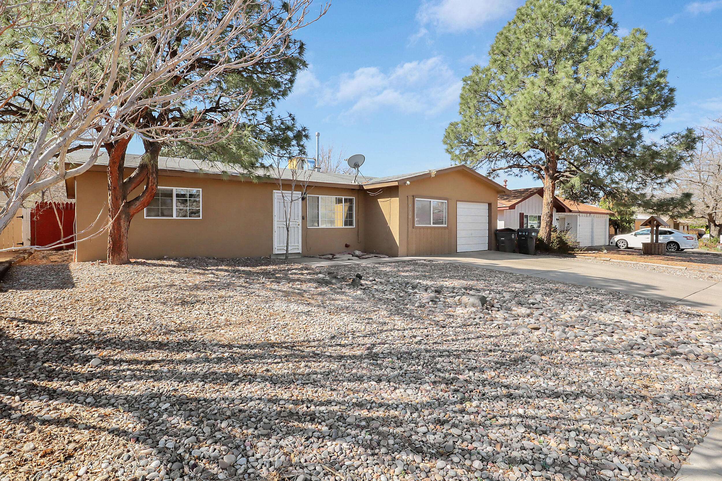 Albuquerque, NM 87109,6120 Northland AVE NE