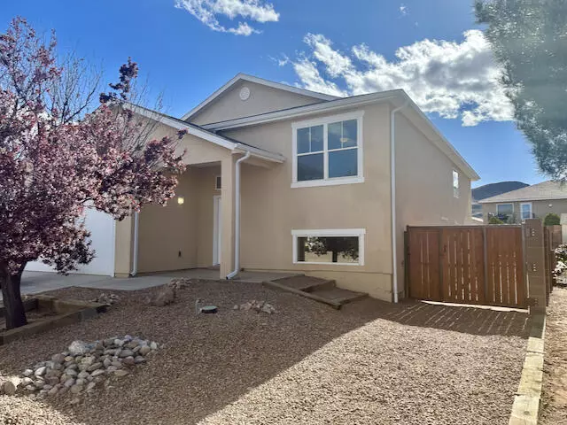 Los Lunas, NM 87031,325 Cloud View AVE SW