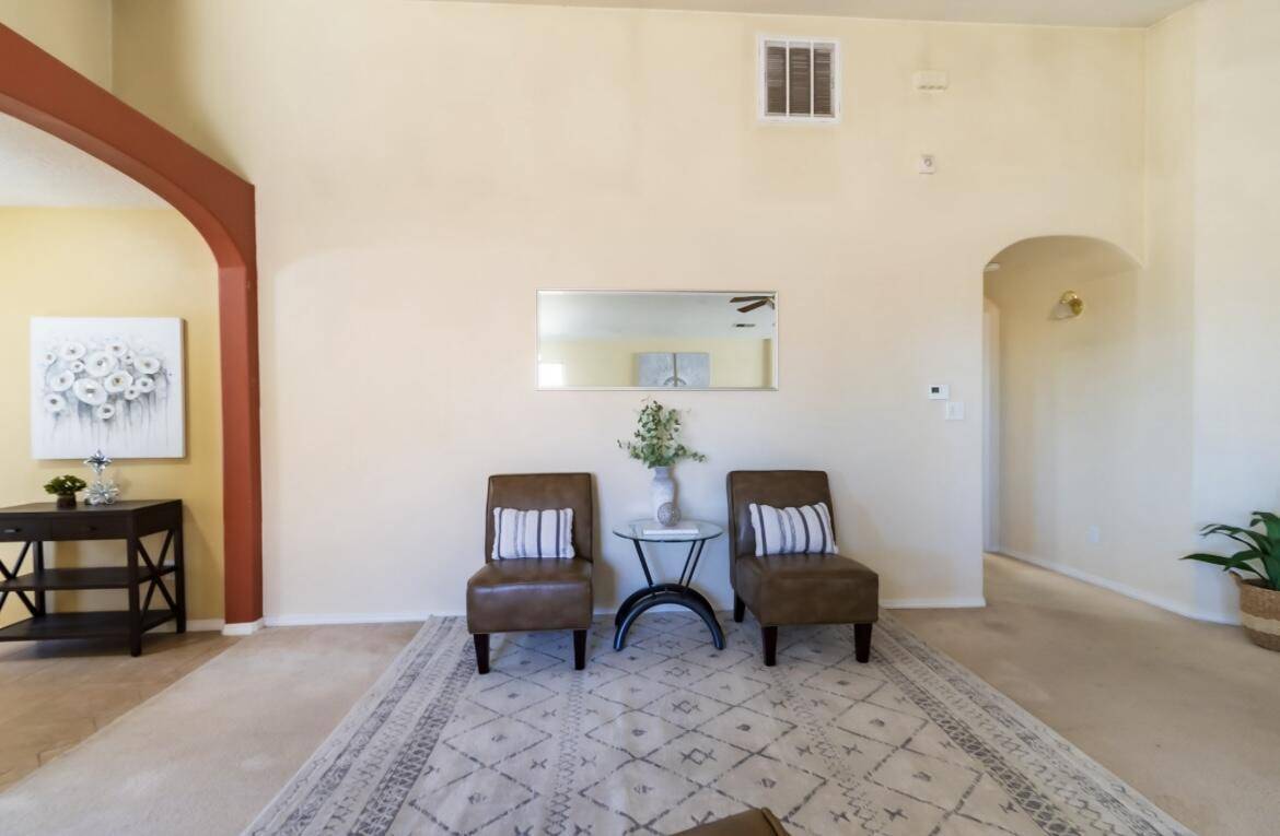 Rio Rancho, NM 87144,1539 White Pine DR