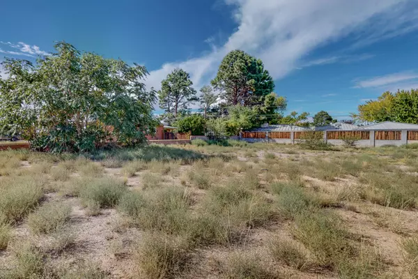 Albuquerque, NM 87108,3945 Smith AVE SE