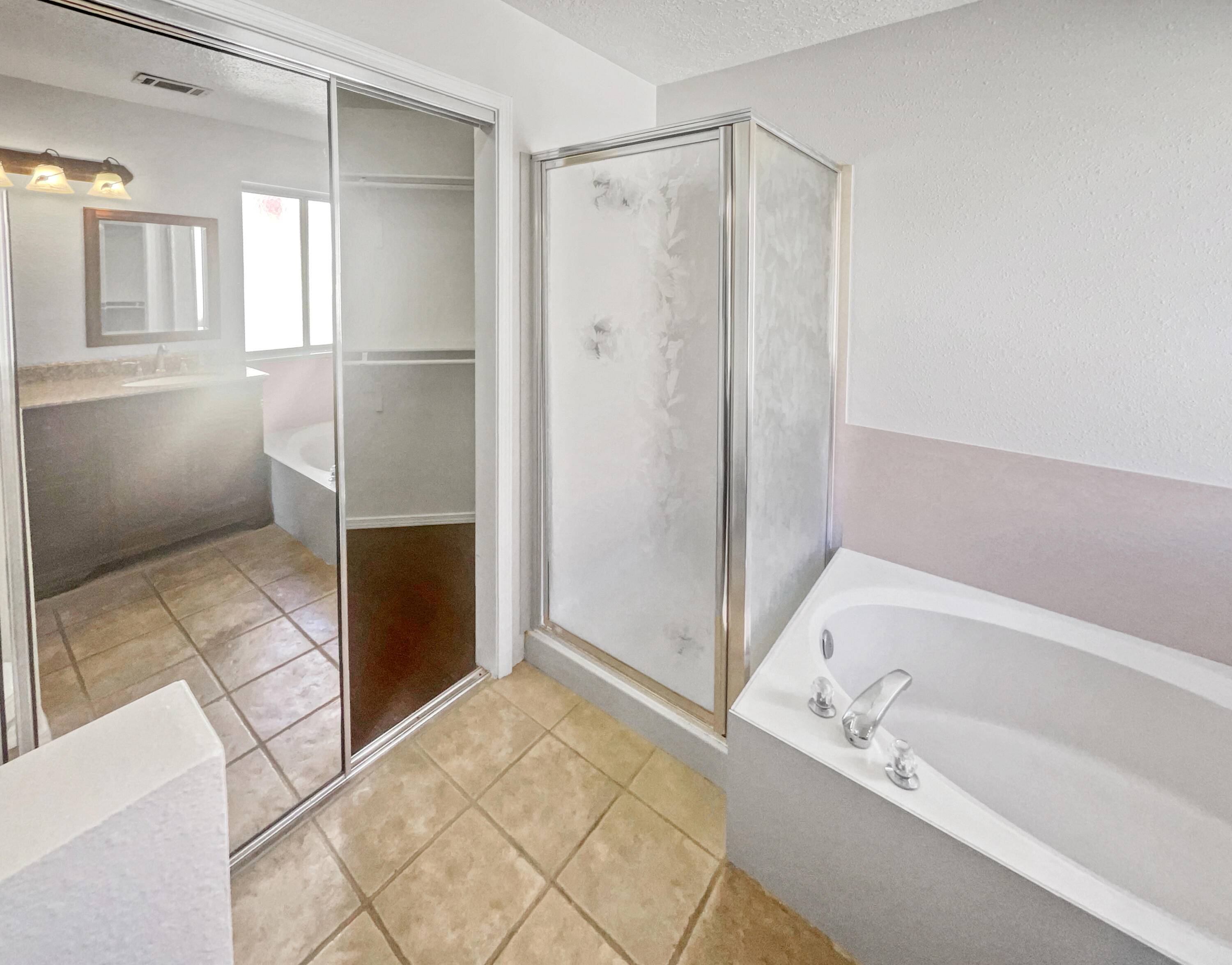 Albuquerque, NM 87111,11920 Oryx PL NE