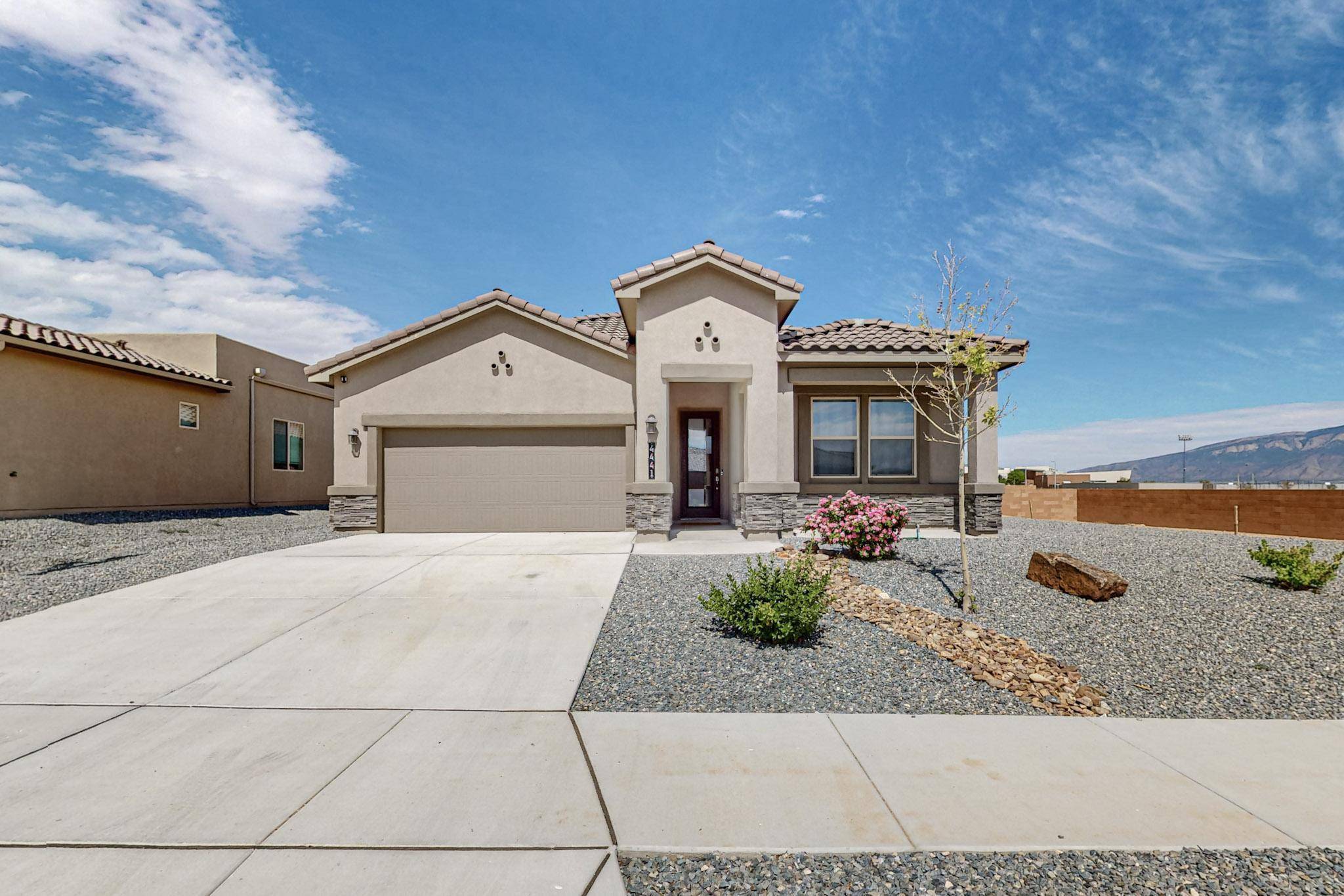 4441 Skyline LOOP NE,  Rio Rancho,  NM 87144