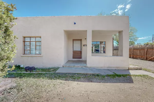 Santa Fe, NM 87505,605 Salazar ST