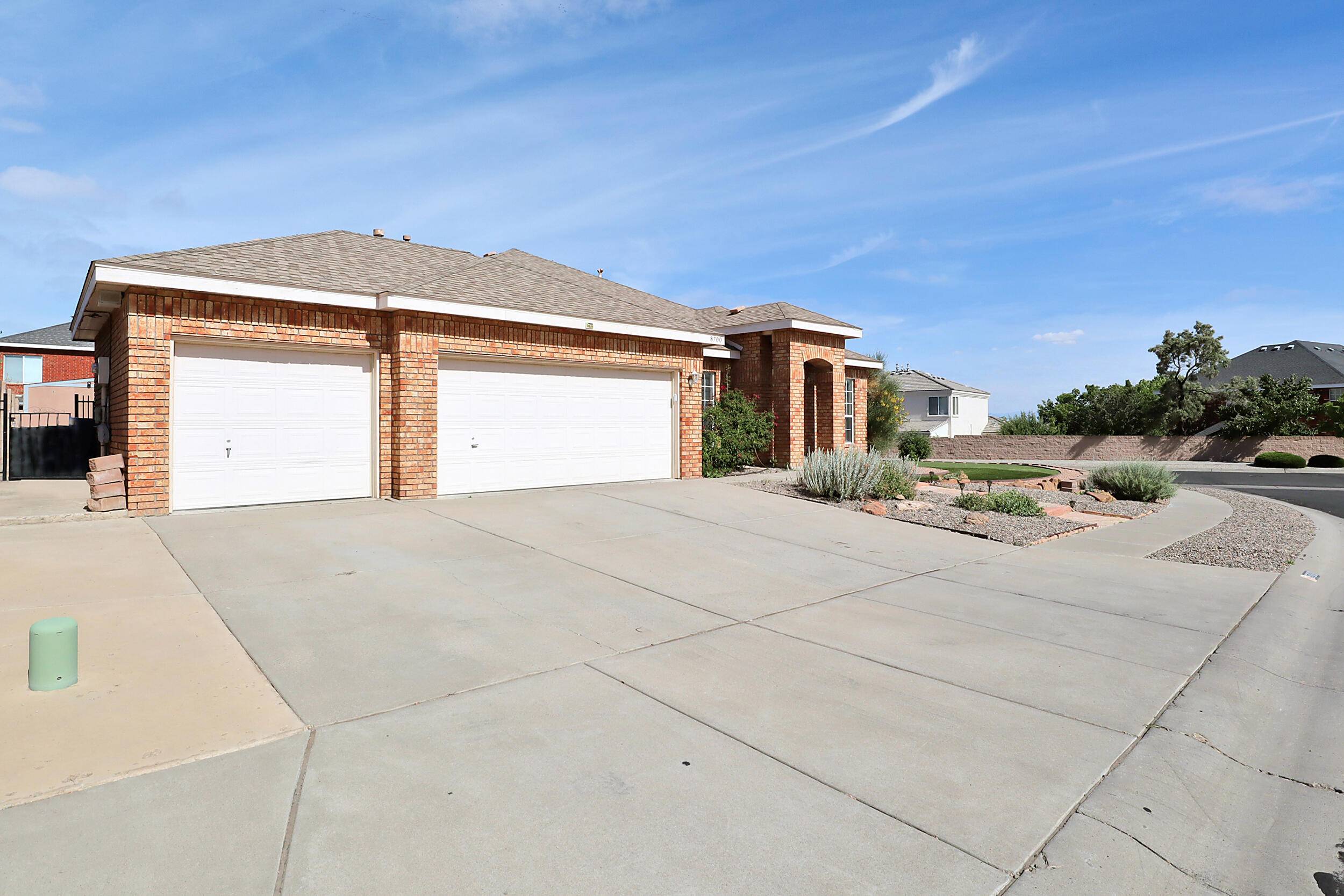 Albuquerque, NM 87114,8700 Pinecrest DR NW