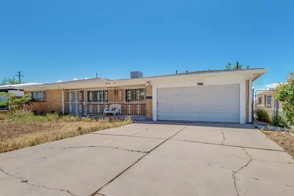 Albuquerque, NM 87108,417 Alvarado DR NE