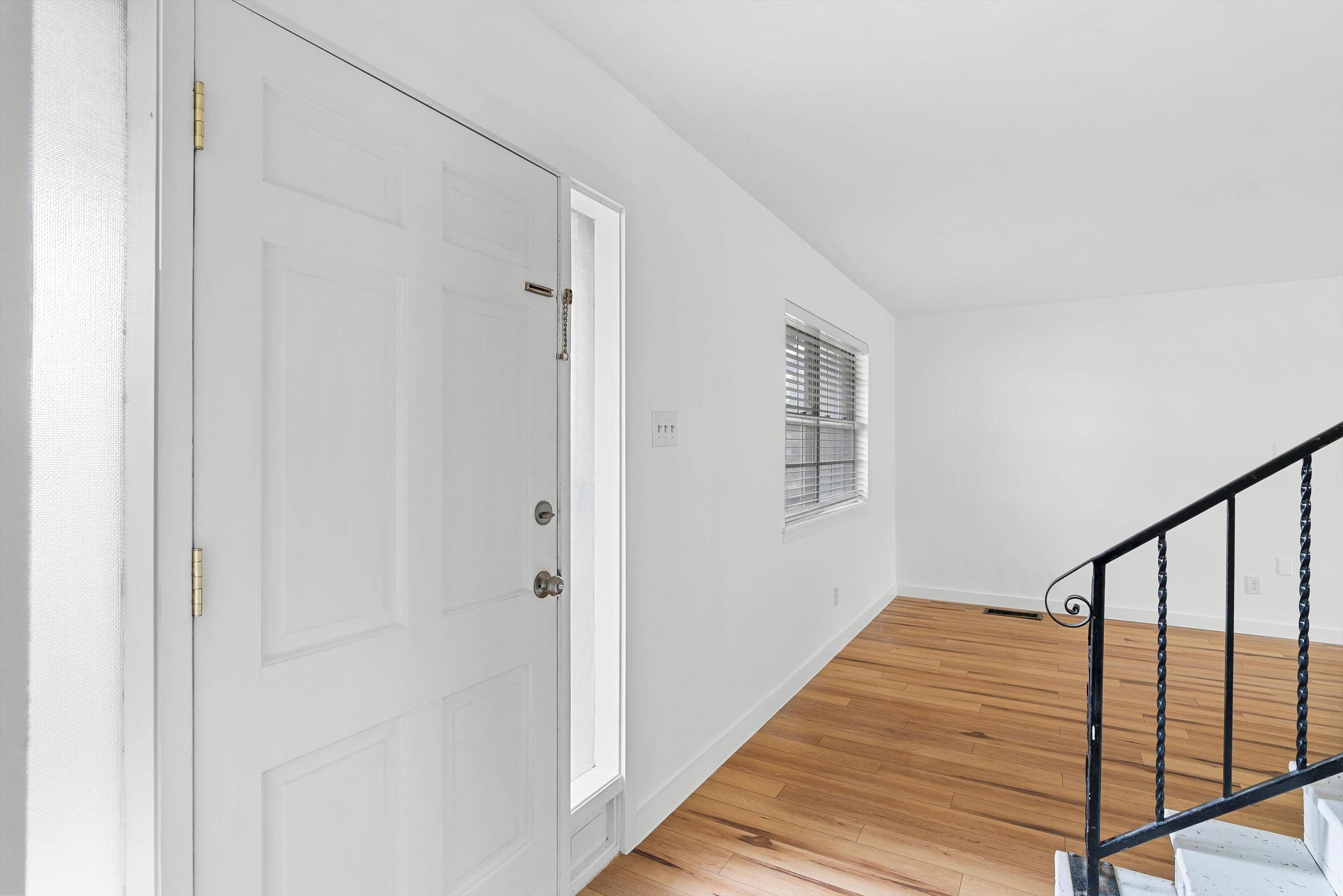 Albuquerque, NM 87112,1300 Constitution CT NE