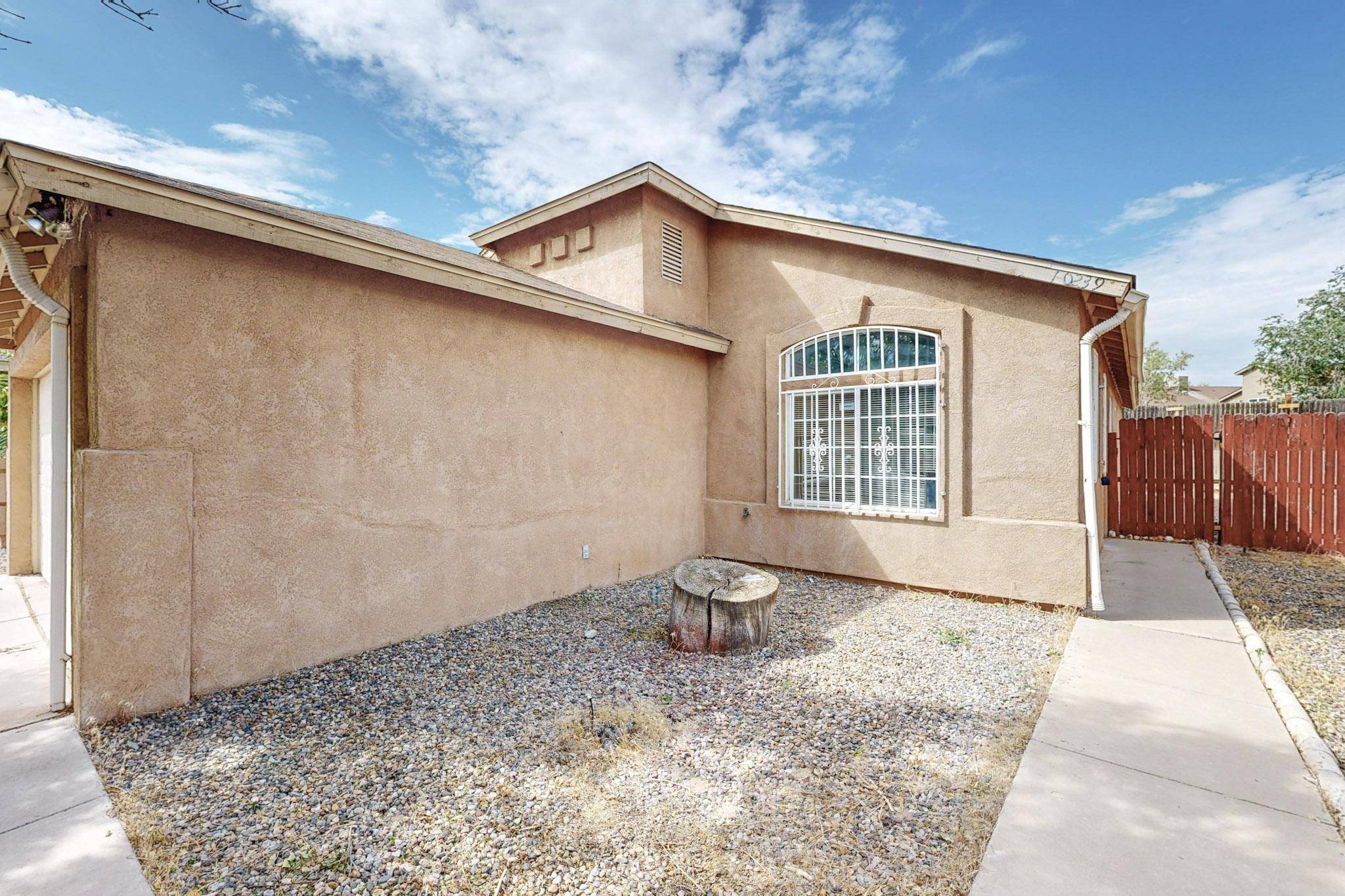 Albuquerque, NM 87121,10239 Round Up PL SW