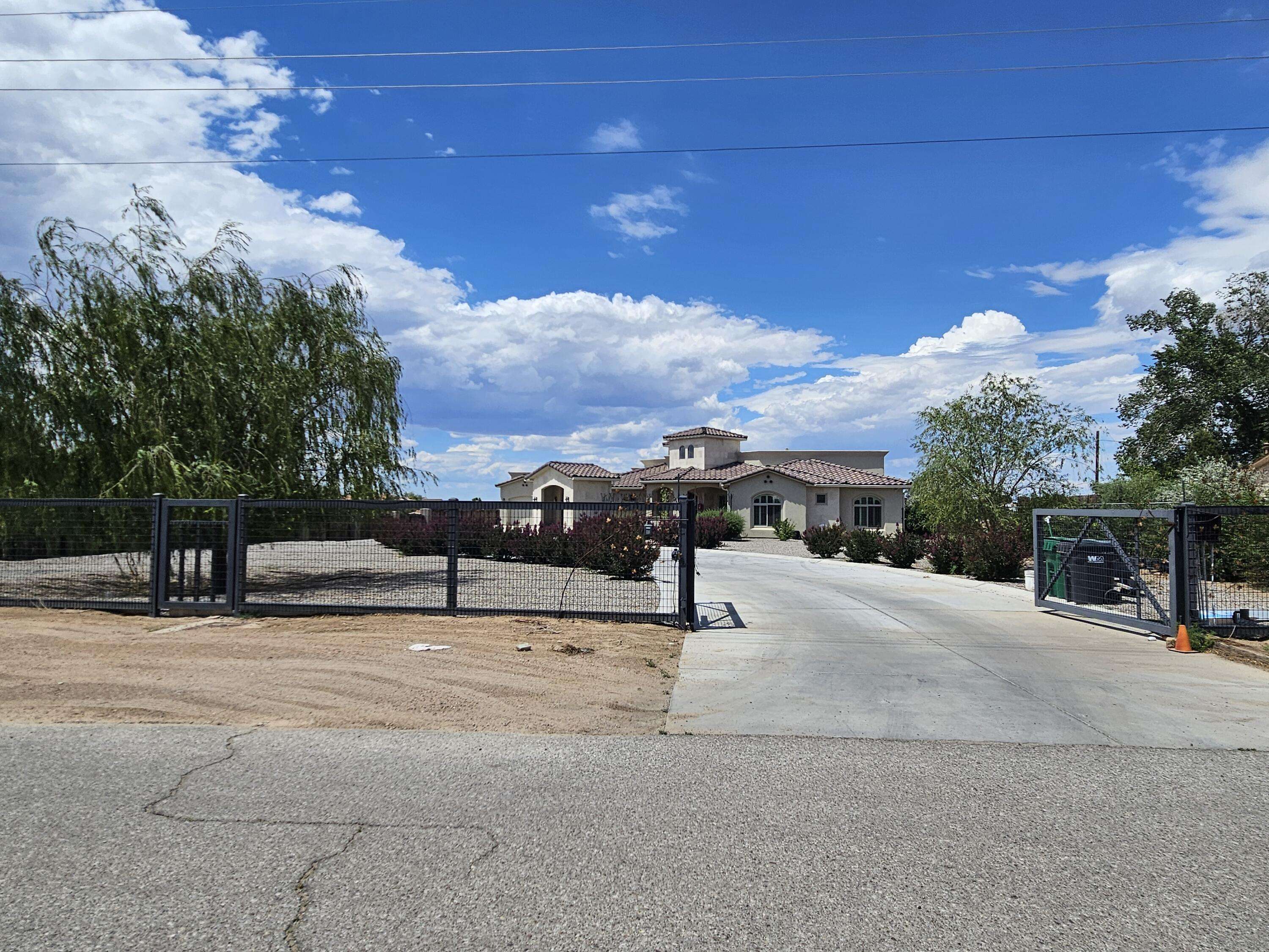 Albuquerque, NM 87113,705 Tyler RD NE
