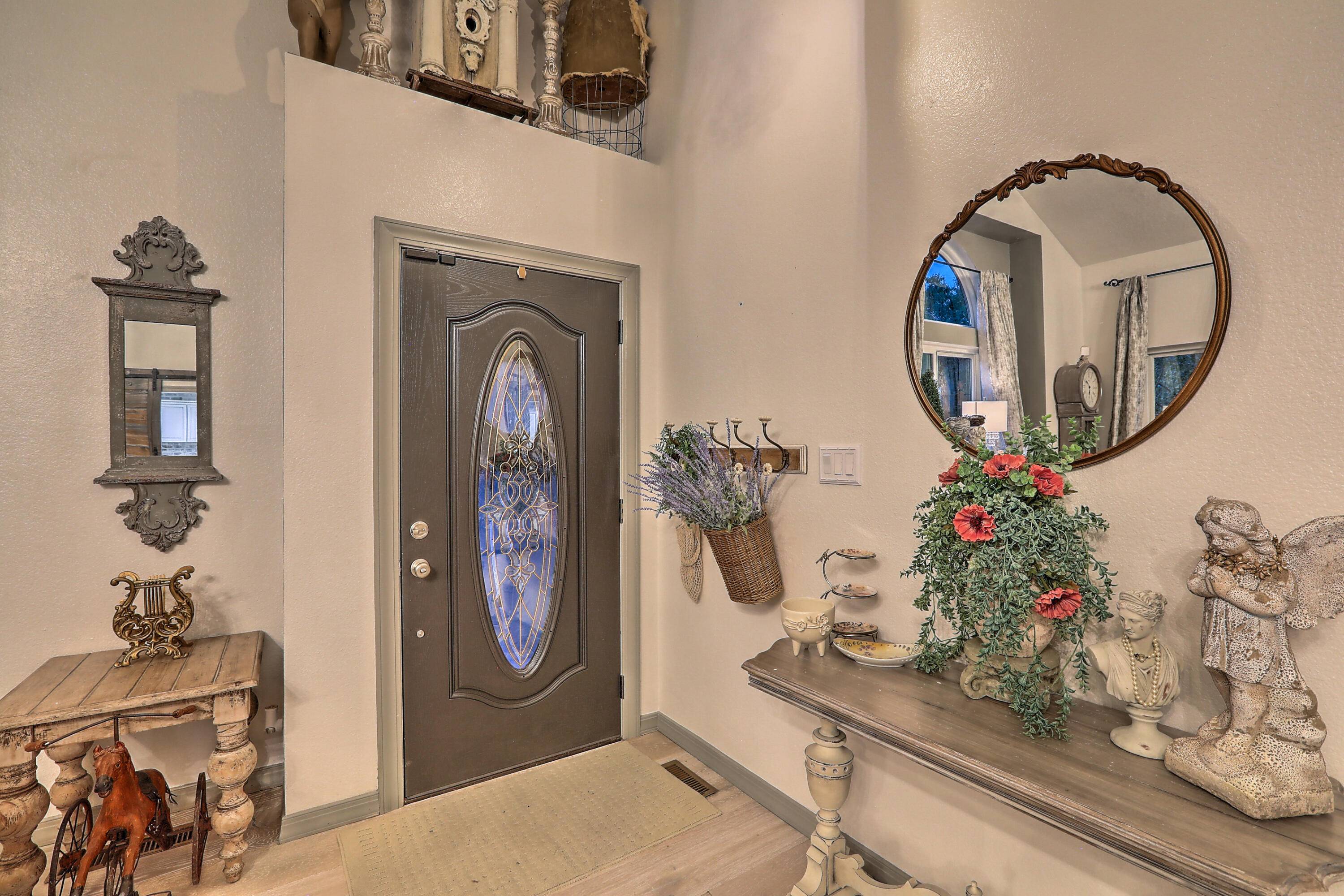 Albuquerque, NM 87111,6617 Lockhaven LN NE