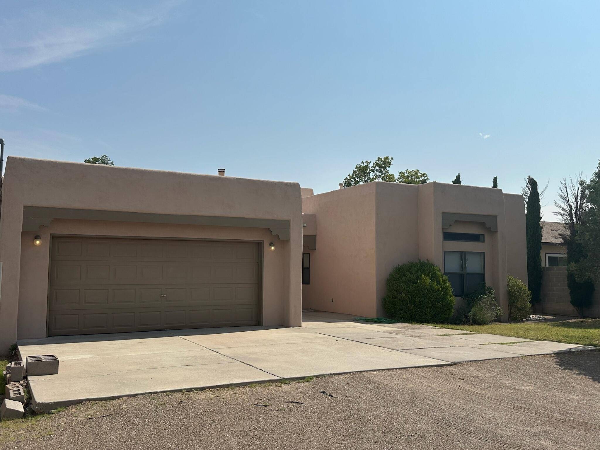 Rio Rancho, NM 87124,3014 19TH AVE SE