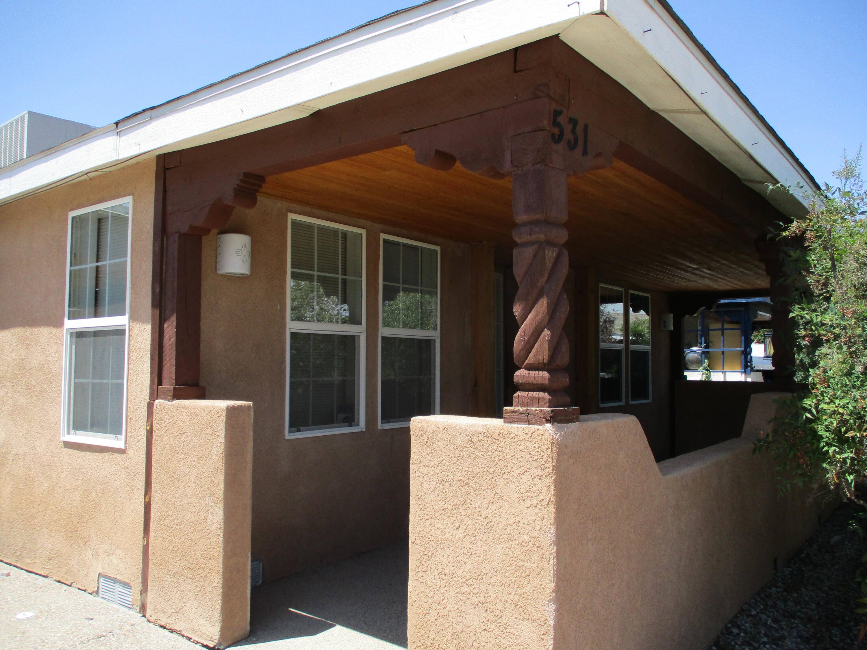 Albuquerque, NM 87121,531 FENWICK PL SW