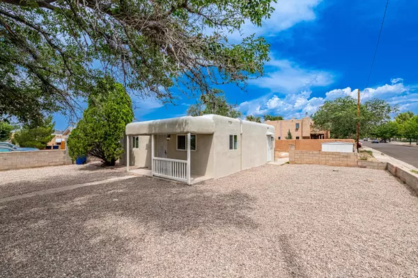 Albuquerque, NM 87110,2700 Solano Drive NE