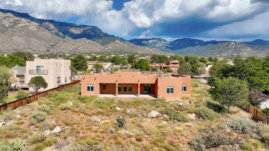 Albuquerque, NM 87122,908 TRAMWAY LN NE