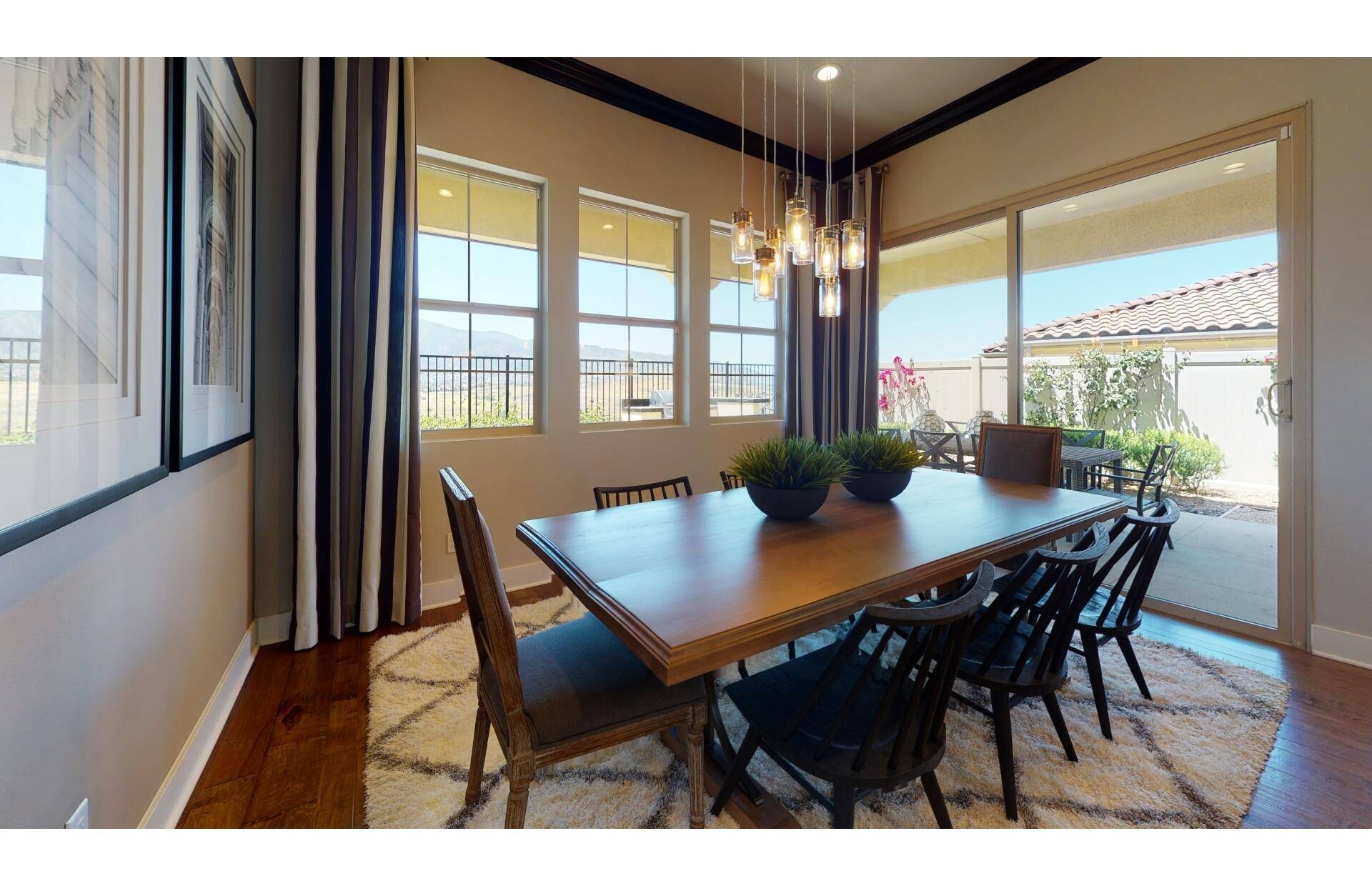 Albuquerque, NM 87106,6058 Hardin DR SE