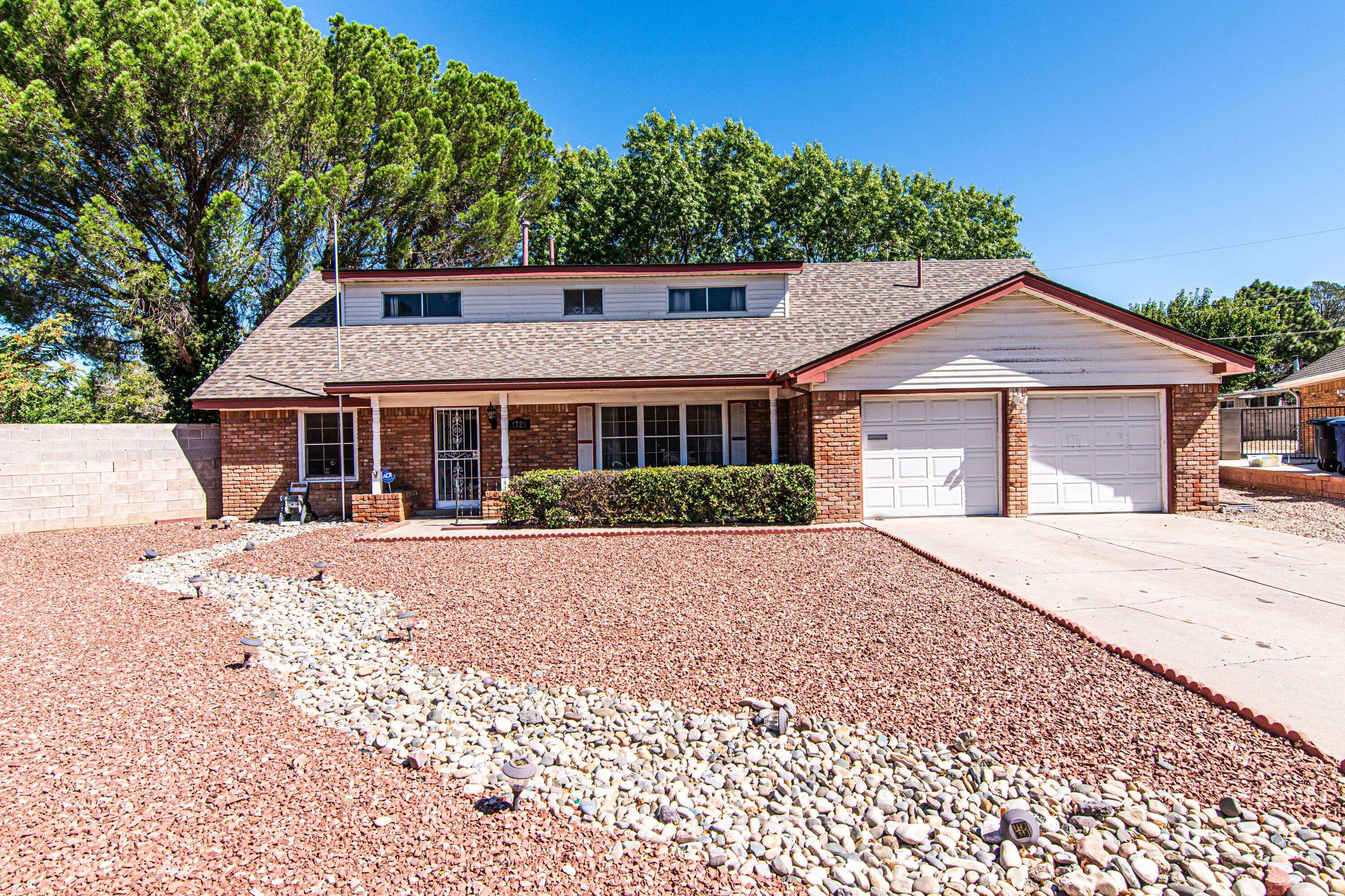 Albuquerque, NM 87112,1720 BELLEHAVEN CT NE