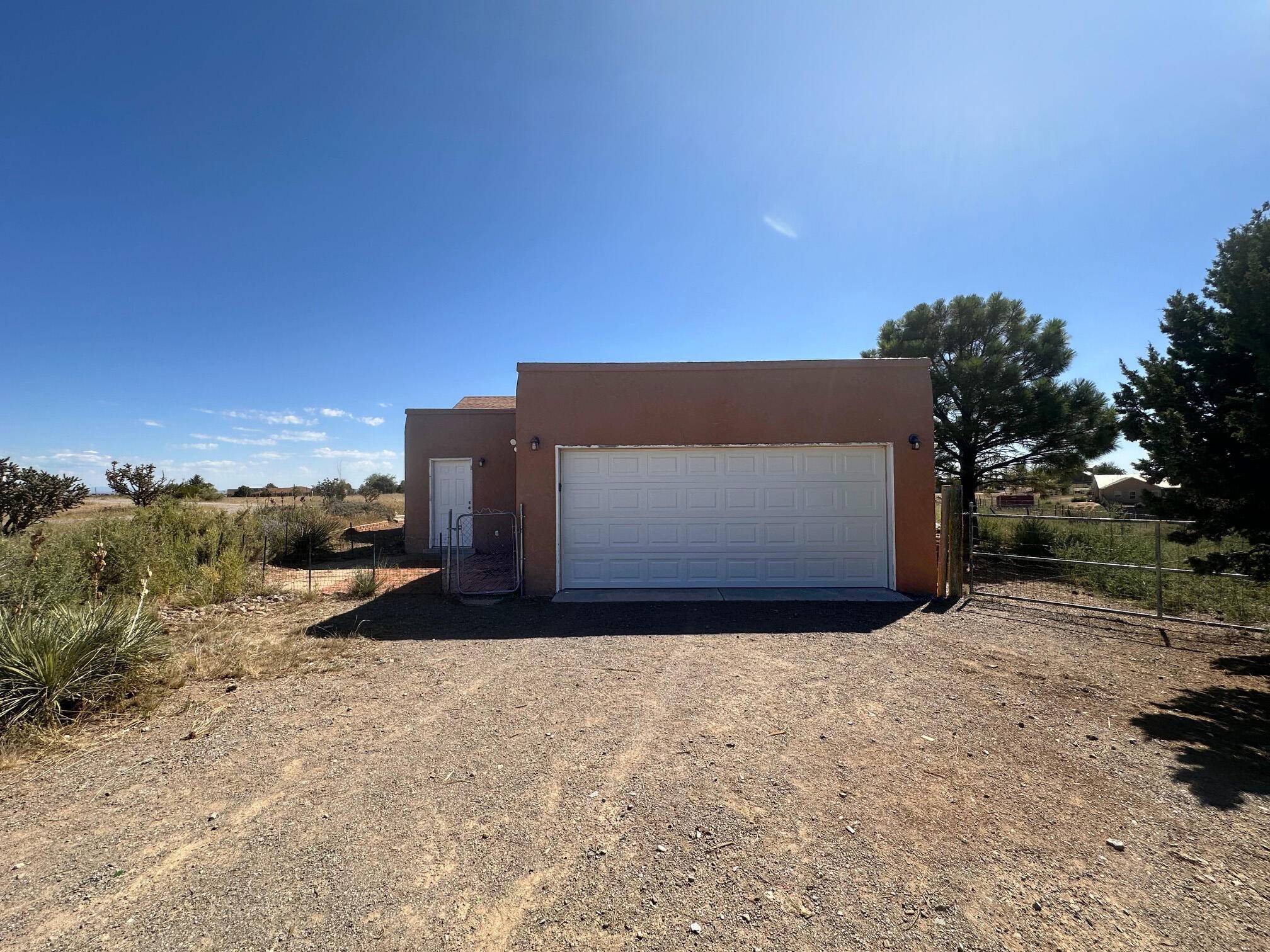 Edgewood, NM 87015,41 MADOLE RD