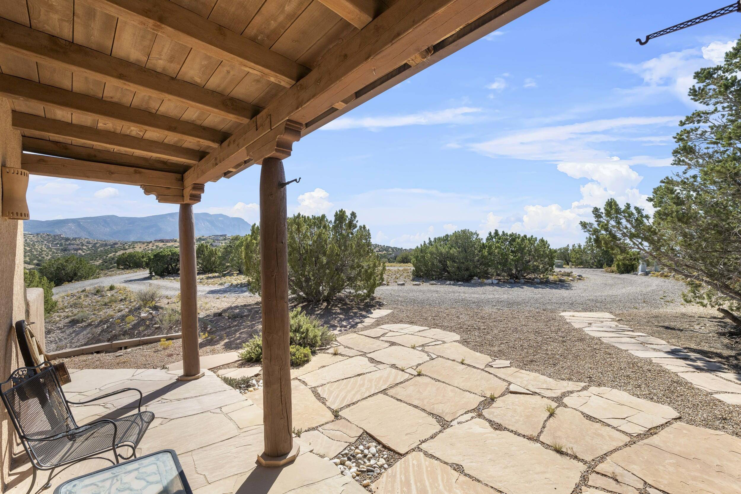 Placitas, NM 87043,7 TRES VIDAS RIDGE RD