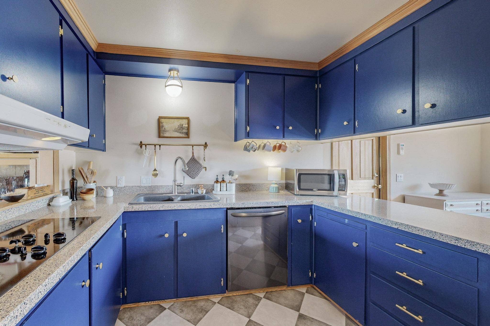 Albuquerque, NM 87123,811 FOUR HILLS RD SE