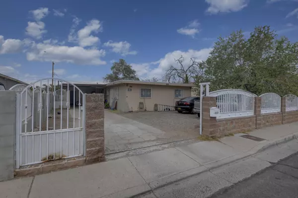 Albuquerque, NM 87108,337 RHODE ISLAND ST NE