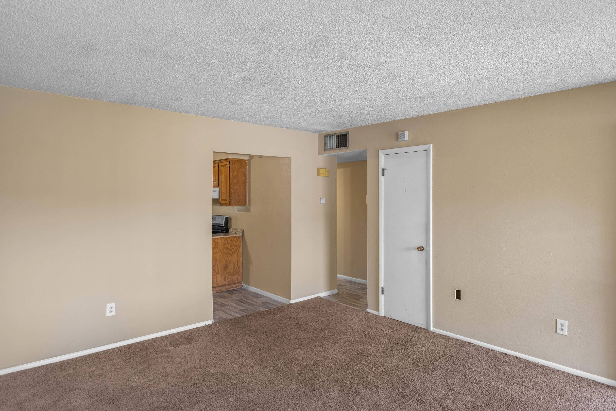 Albuquerque, NM 87104,1223 FORRESTER AVE NW
