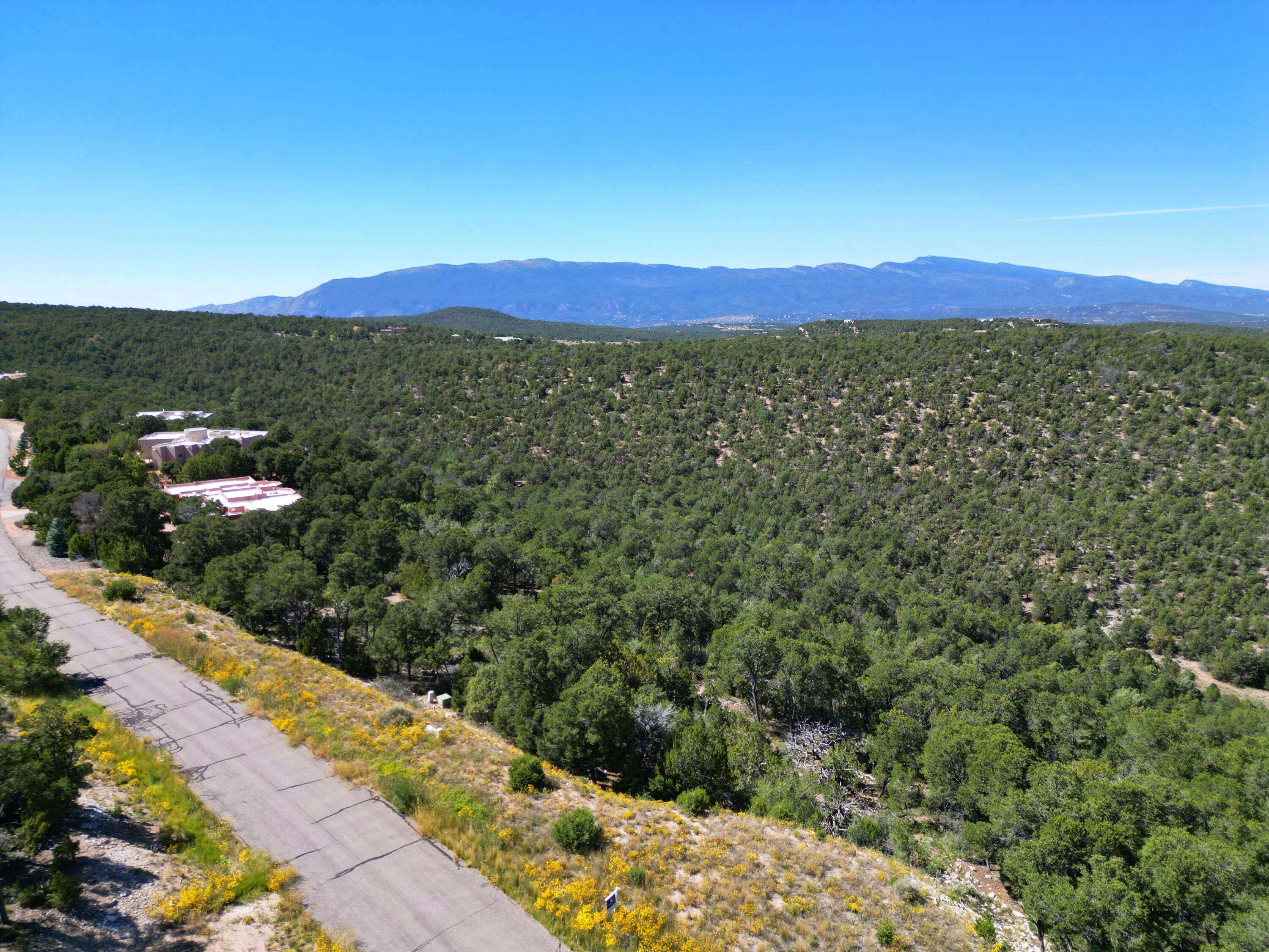 Tijeras, NM 87059,217 VIA SEDILLO RD