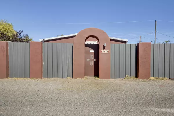 Albuquerque, NM 87104,3131 RICARDO RD NW