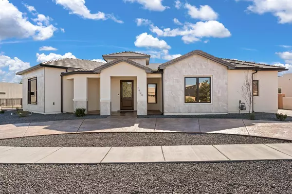 7908 MAUNA LOA DR NW, Albuquerque, NM 87120