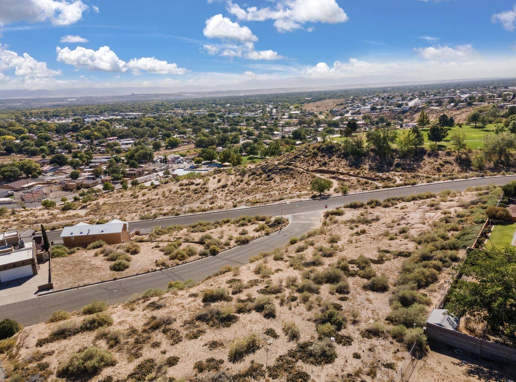 LA BAJADA CT NW, Albuquerque, NM 87105