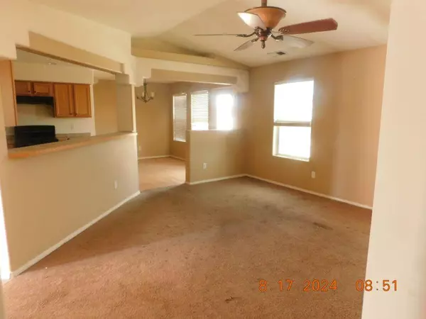 Gallup, NM 87301,3062 PUEBLO CT