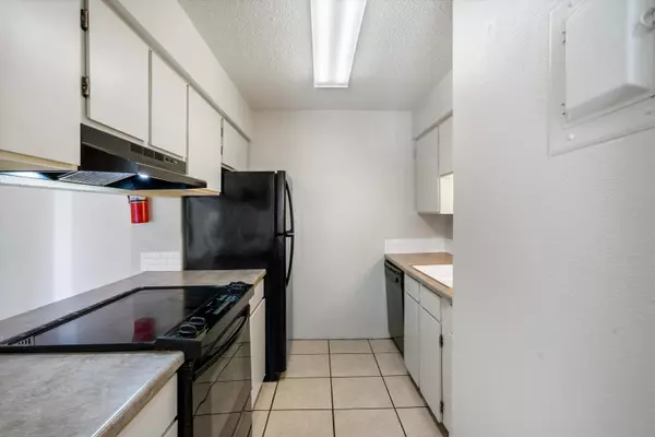 Albuquerque, NM 87109,3851 Montgomery BLVD NE #1023