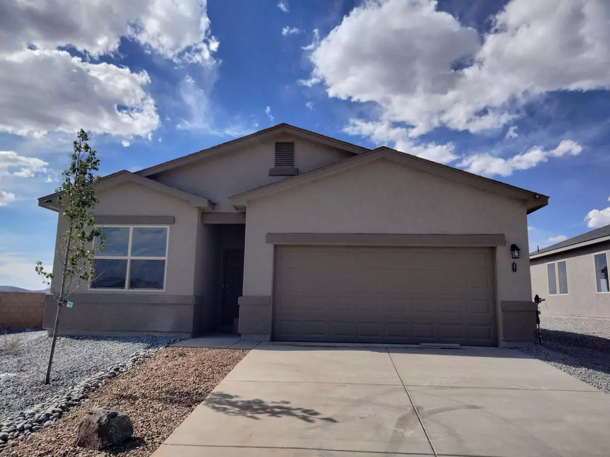 Los Lunas, NM 87031,18 CAMINO VIEJO