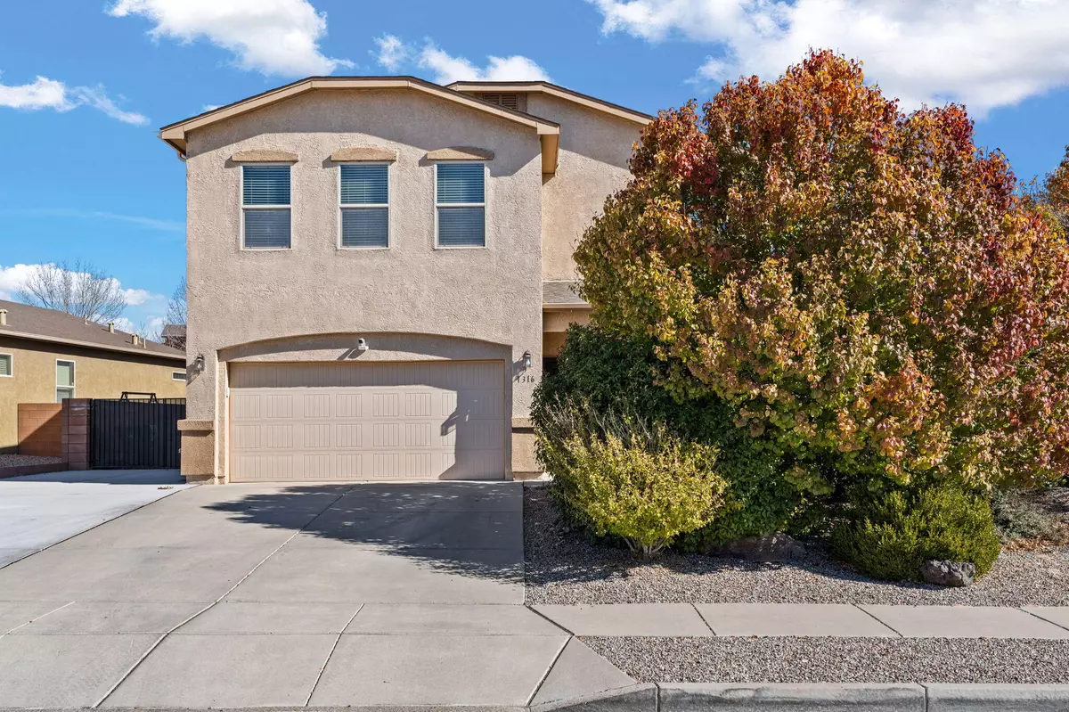 Rio Rancho, NM 87124,1316 WALSH ST SE