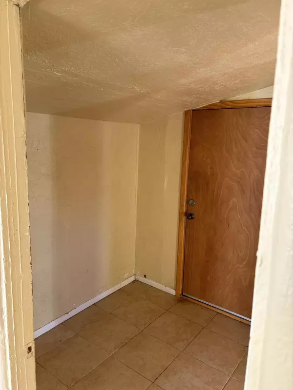 Albuquerque, NM 87108,420 ALCAZAR ST NE