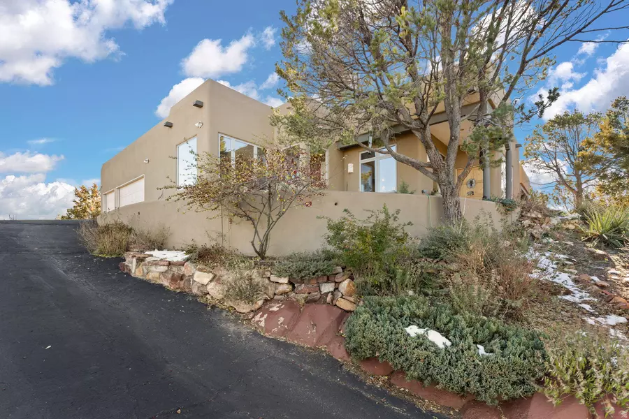 13 KIVA LOOP, Sandia Park, NM 87047