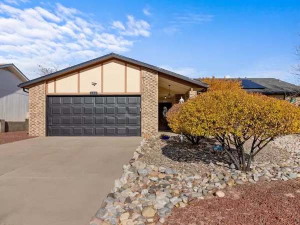 Rio Rancho, NM 87124,240 LITTLER DR SE