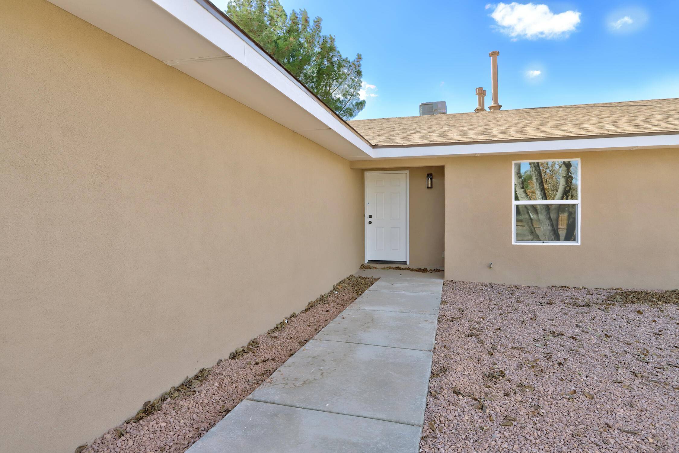 Bosque Farms, NM 87068,1575 ELDORADO LOOP