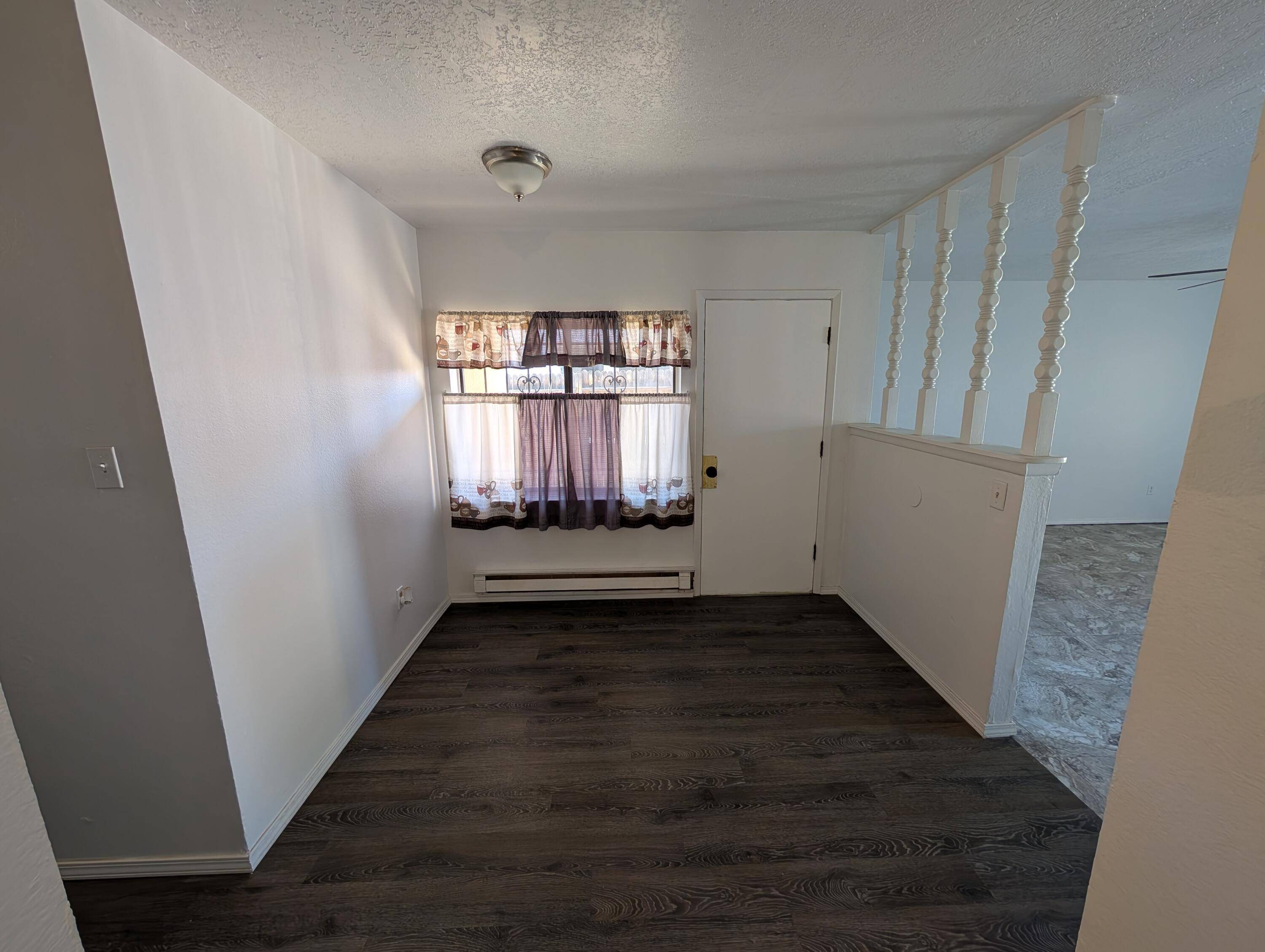 Albuquerque, NM 87120,6044 LANDRY AVE NW