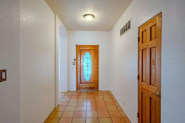 Albuquerque, NM 87120,5404 Pegasus DR NW