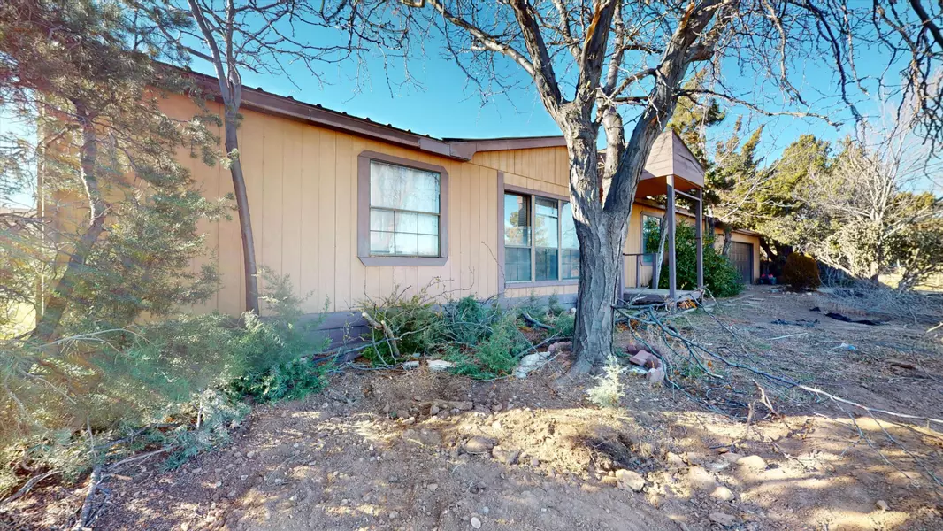 31 CALLE ENCANTADA RD, Edgewood, NM 87015