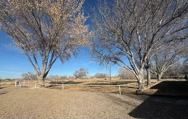 Los Lunas, NM 87031,14 MARQUEZ LN