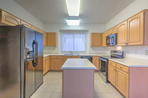 Albuquerque, NM 87122,2106 NAVAJO WILLOW DR NE