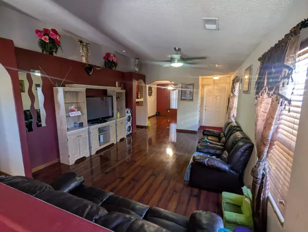 Albuquerque, NM 87121,636 escavada ST SW