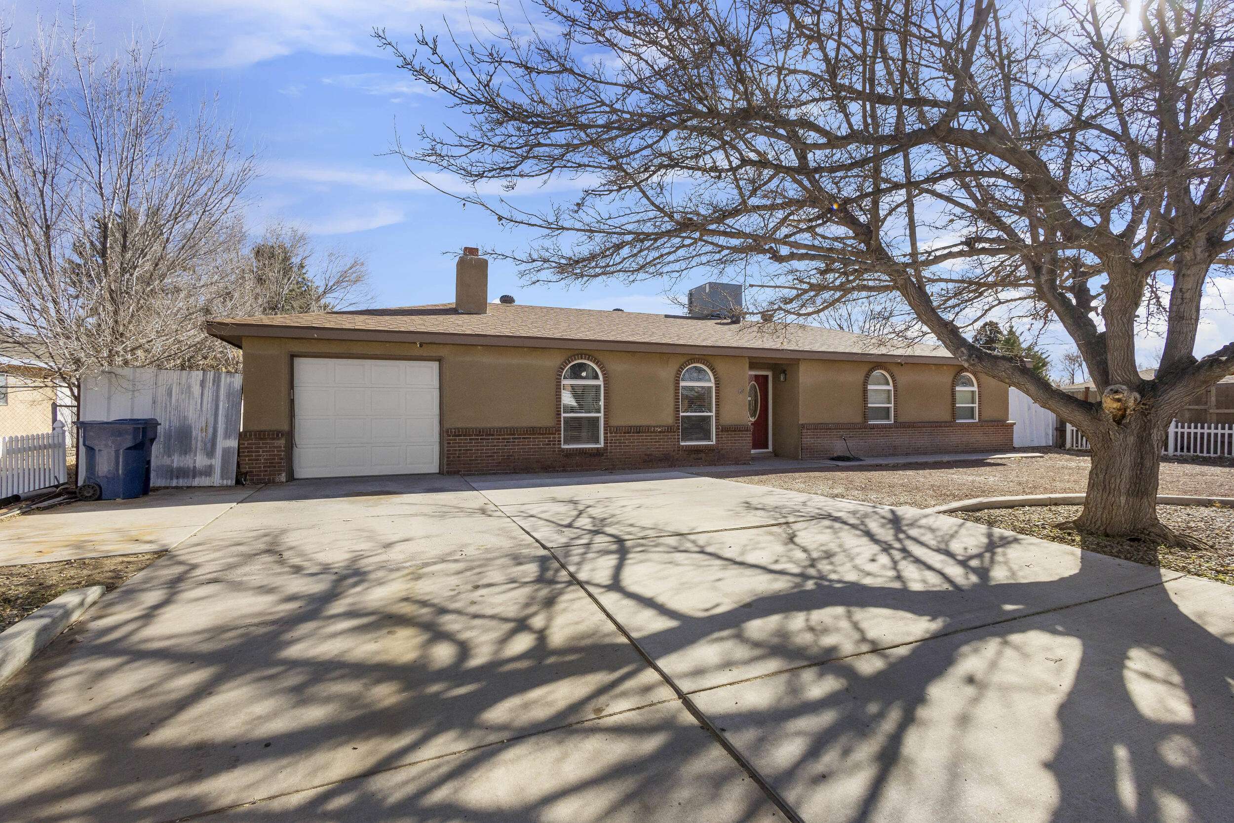 436 VALLE GRANDE DR SW, Los Lunas, NM 87031